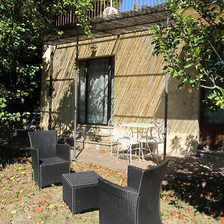 Apartamento Le Sodole - Papavero By Interhome